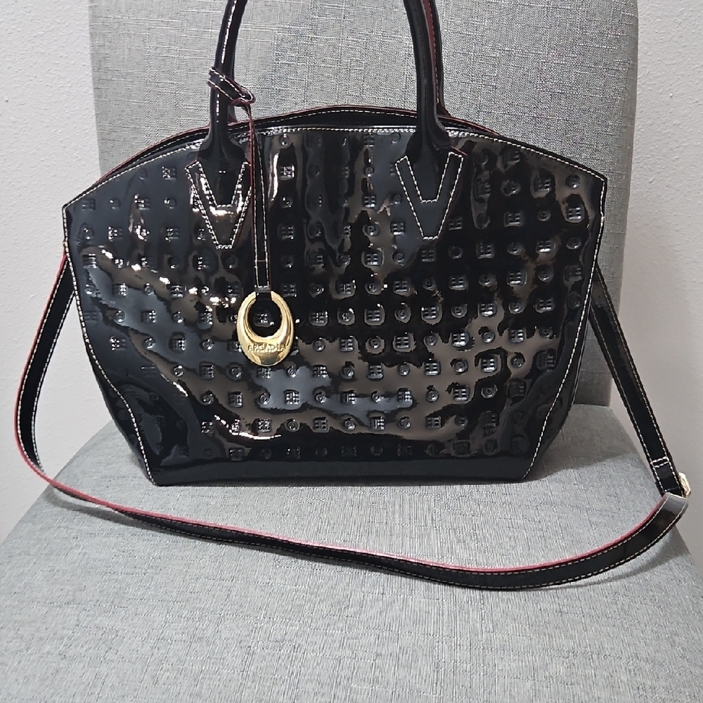 Arcadia Black Patent Leather Shoulder Bag made in Italy